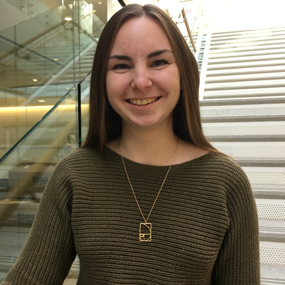 Meet your Posher, Emma